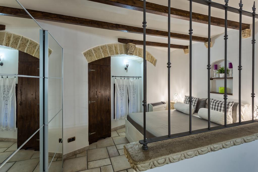 Due Passi Dal Borgo Antico Διαμέρισμα Μπάρι Δωμάτιο φωτογραφία